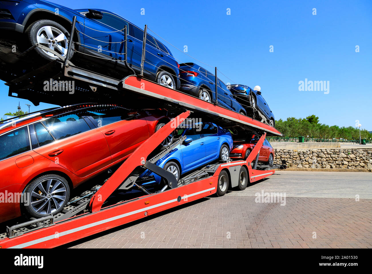 Automobile & Specialized Transport